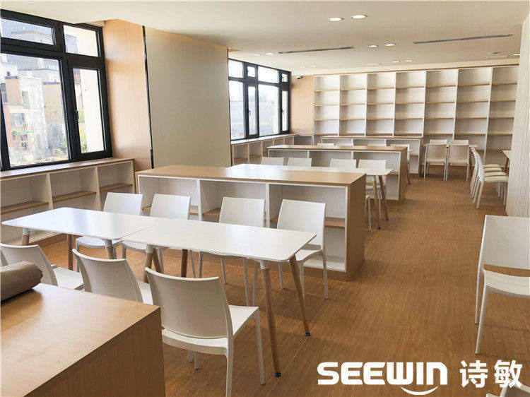 學校家具